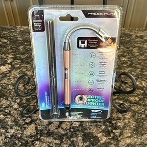 PRESS PLAY ELECTRIC WINDPROOF LIGHTER 2PACK